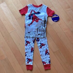 NWT Kids Marvel Spider-Man Pajamas PJs